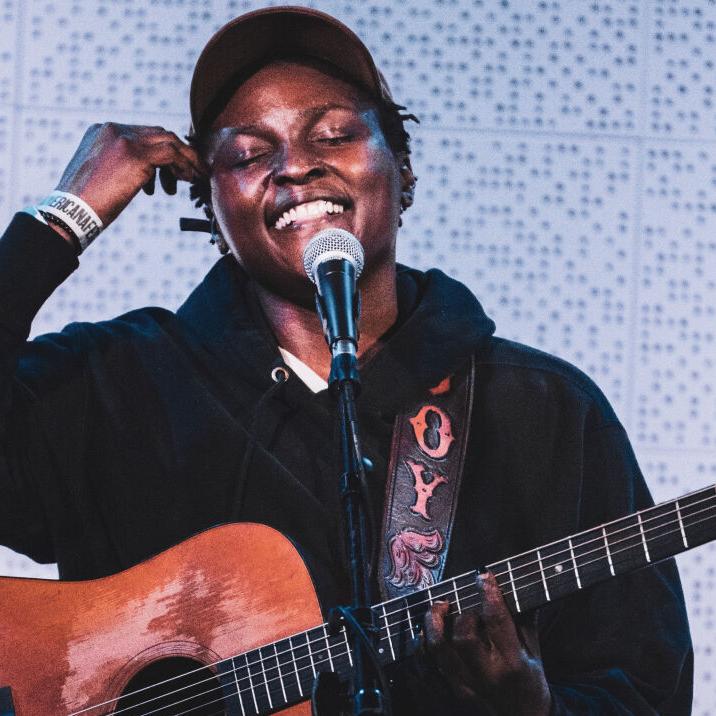 Joy Oladokun, Medium Build, More Get Help From Their Friends